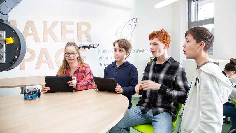 Drone in school lessons